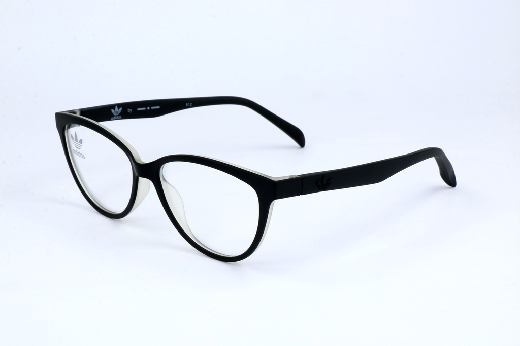 BLACK variant second image