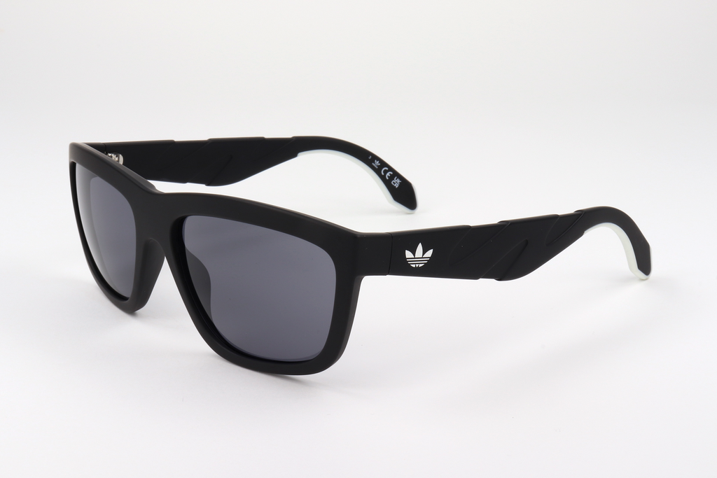 BLACK variant second image
