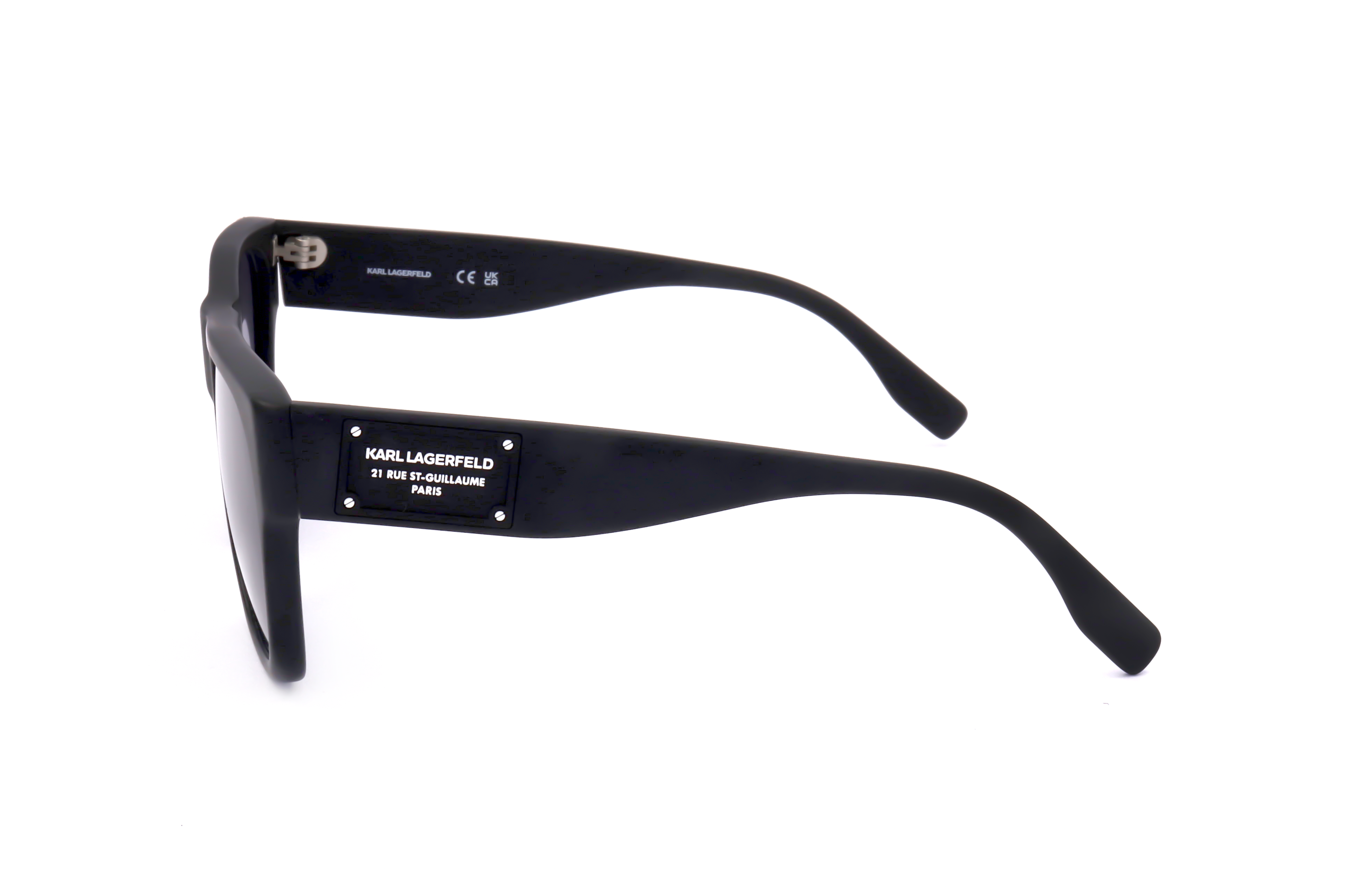 MATTE BLACK variant third image