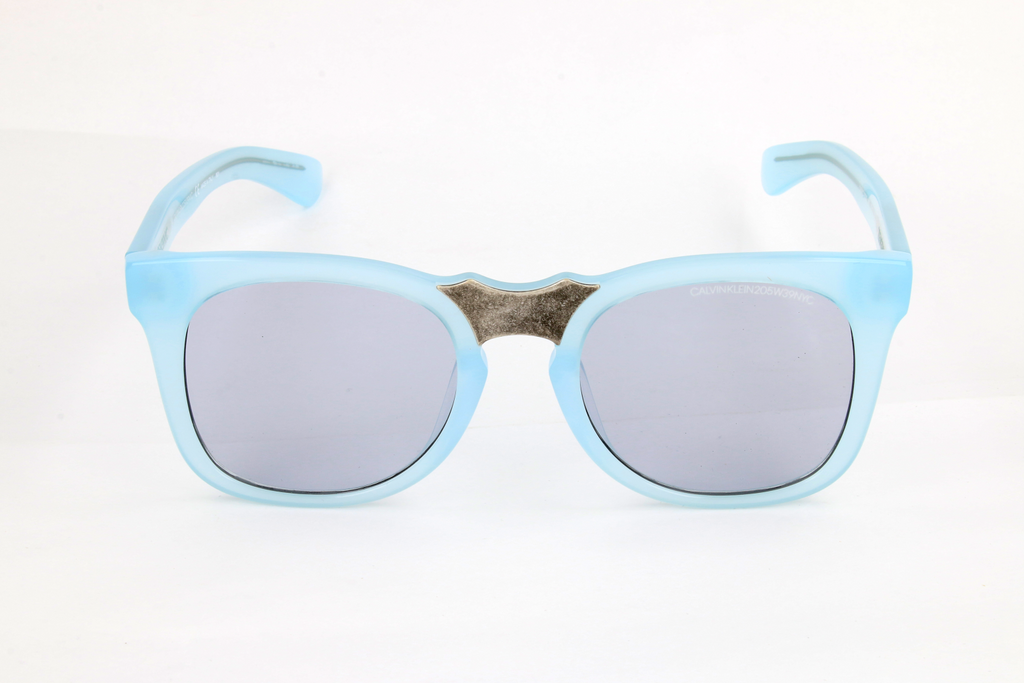 MILKY LIGHT BLUE variant main image