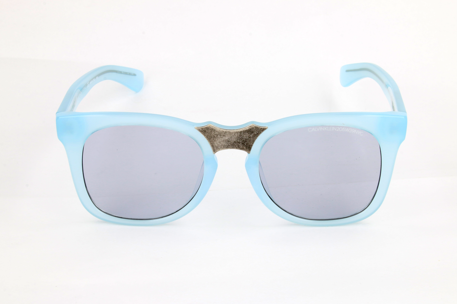 MILKY LIGHT BLUE variant main image