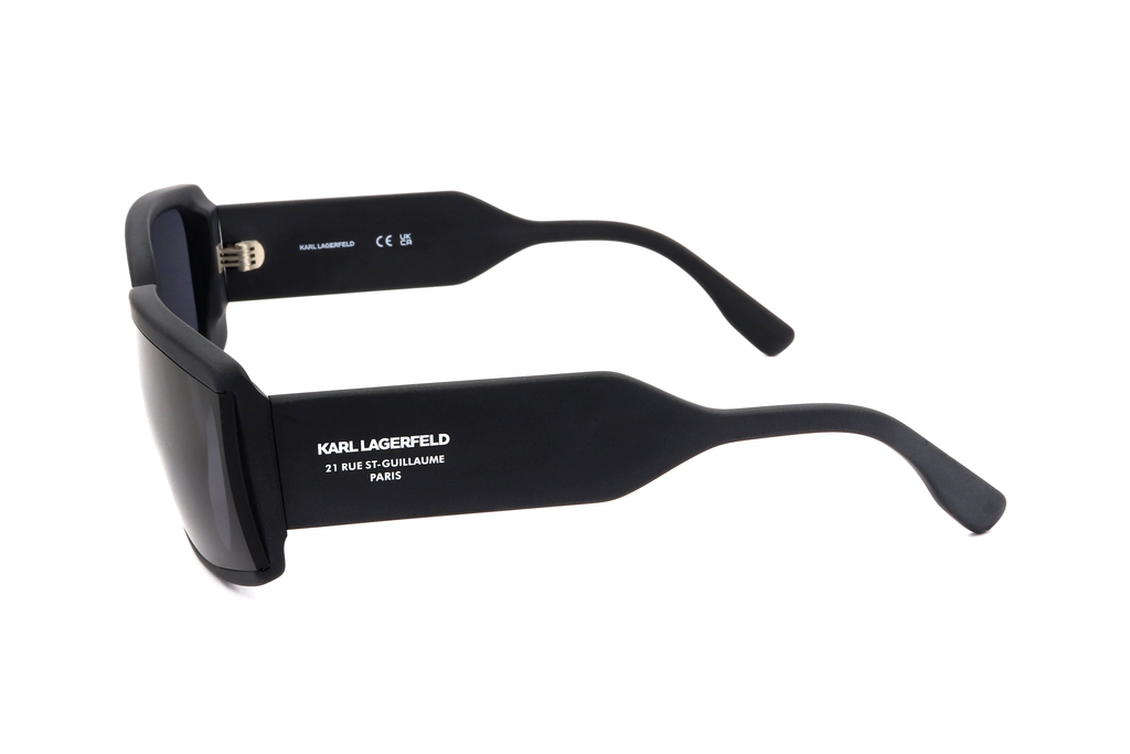 MATTE BLACK variant third image
