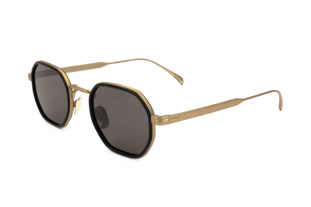 MATTE GOLD BLACK variant second image