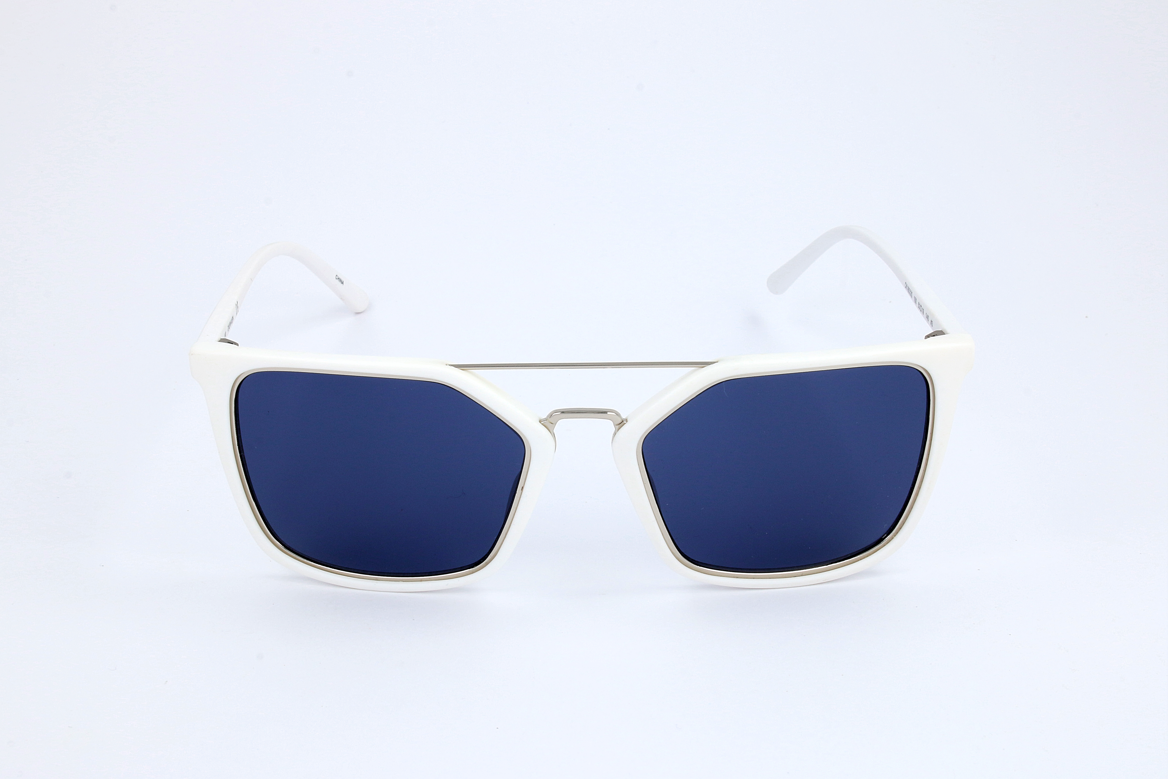 WHITE variant main image